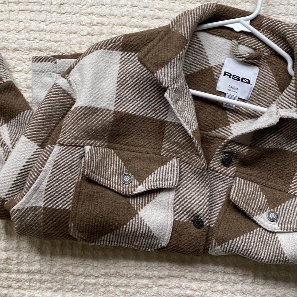 Tilly’s RSQ oversized flannel style jacket Shacket Top